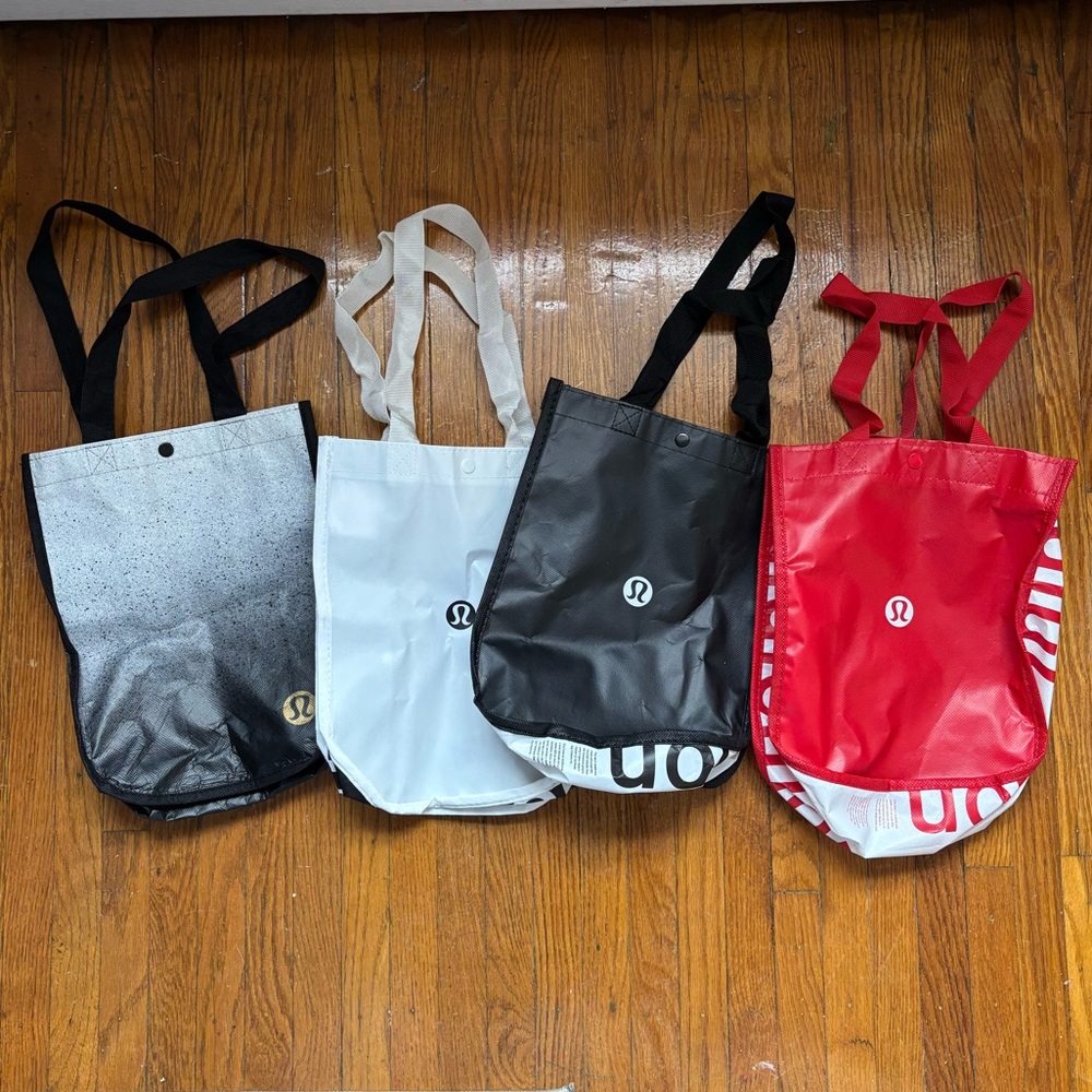 Lululemon 4 small bags